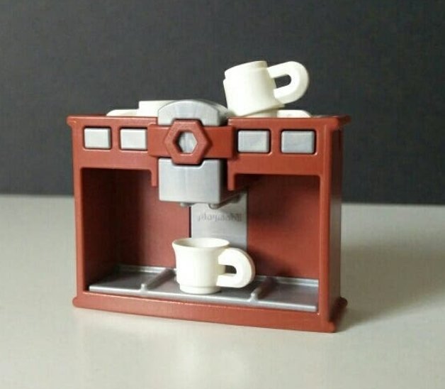 maquina café con tazas Playmobil