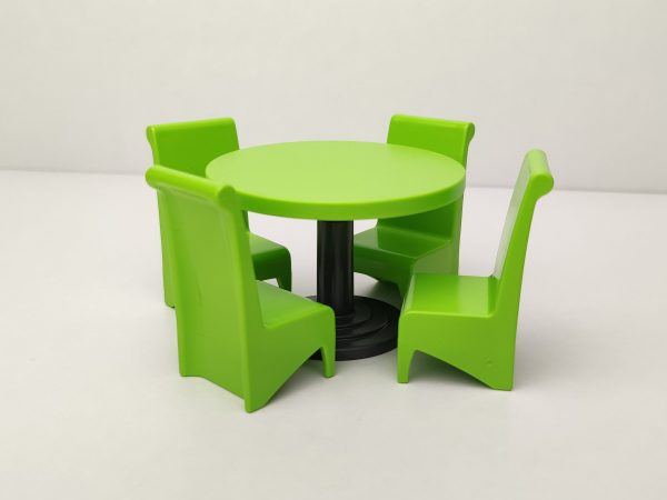 Mesa redonda con sillas verdes de Playmobil