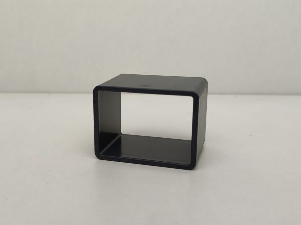 Cubo de color gris negro
