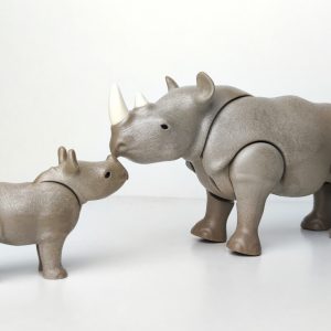 Familia de rinocerontes de Playmobil