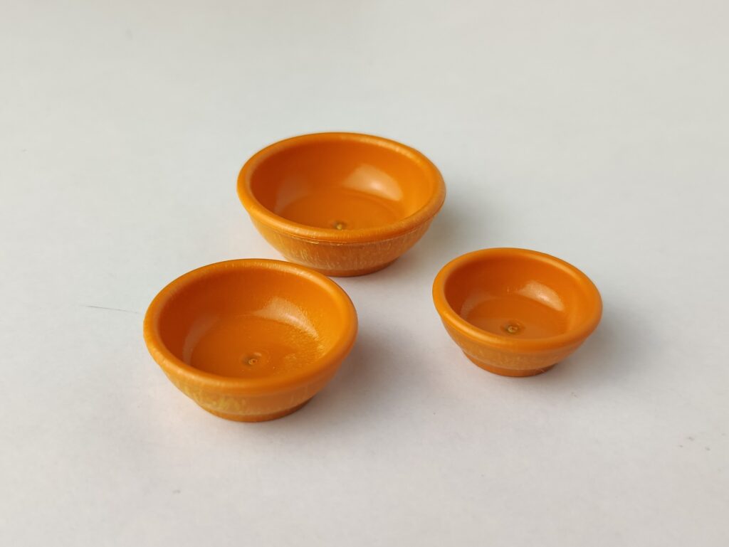 Lote de 3 vasijas de color naranja