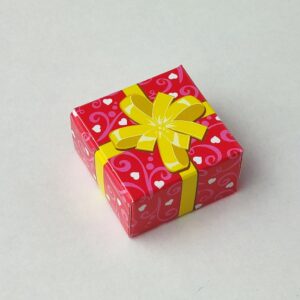 Cajita en miniatura de regalo lazo amarillo