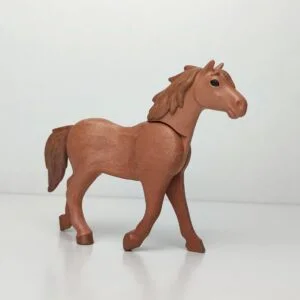 Caballo marrón de tercera generación