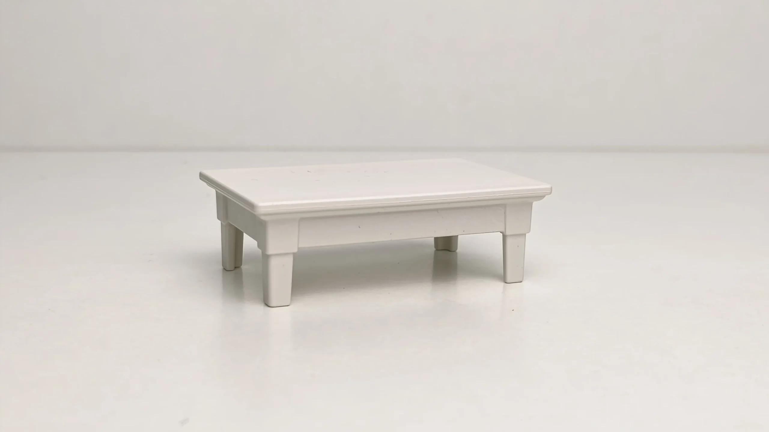 Mesa de centro de color blanco