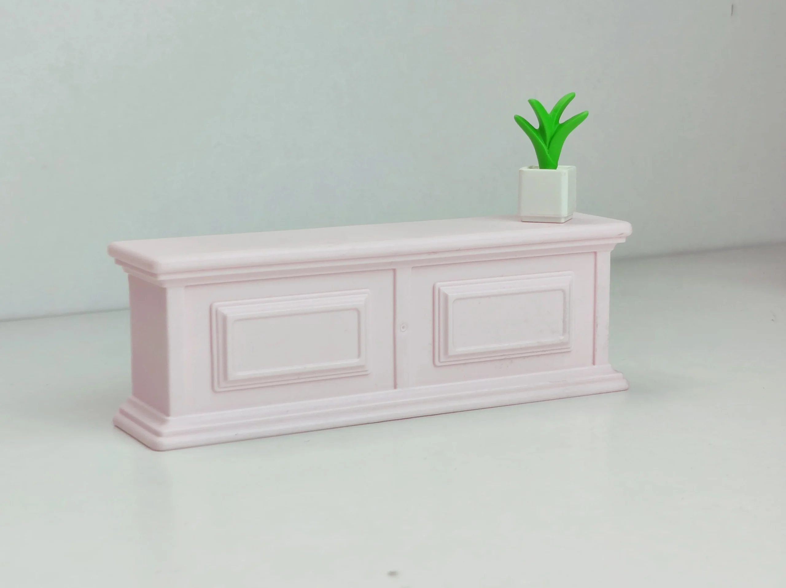 Mostrador alargado de color rosado claro - Imagen 2